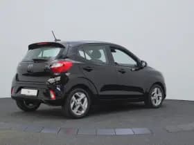Hyundai i10 thumbnail 2
