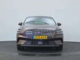 Genesis GV70 thumbnail 13