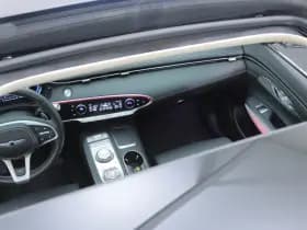 Genesis GV70 thumbnail 14