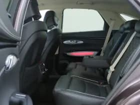 Genesis GV70 thumbnail 16