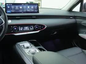 Genesis GV70 thumbnail 37