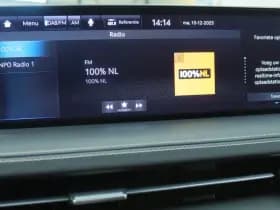 Genesis GV70 thumbnail 52