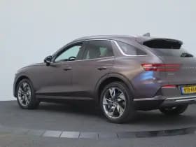 Genesis GV70 thumbnail 8