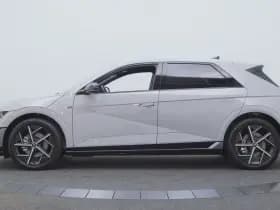 Hyundai Ioniq 5 thumbnail 5