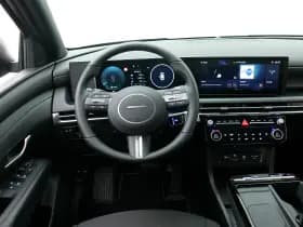 Hyundai Tucson thumbnail 3