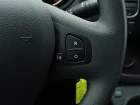 Renault Trafic thumbnail 31