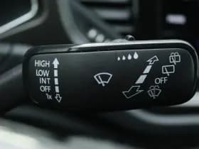 Volkswagen T-Roc thumbnail 29