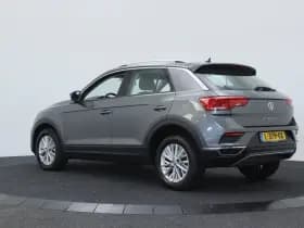 Volkswagen T-Roc thumbnail 9