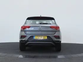 Volkswagen T-Roc thumbnail 10
