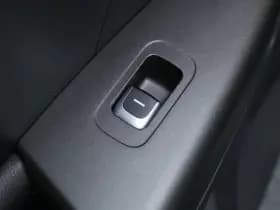 Kia Sportage thumbnail 17