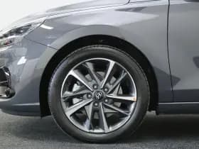 Hyundai i30 thumbnail 6