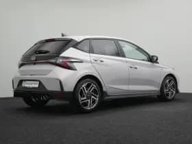 Hyundai i20 thumbnail 2