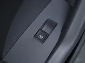 Volkswagen T-Cross thumbnail 16