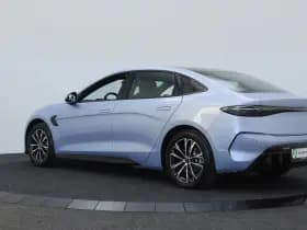 BYD Seal thumbnail 8