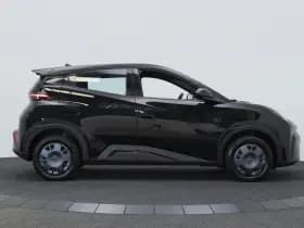 BYD Dolphin thumbnail 11