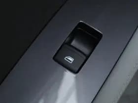 BYD Dolphin thumbnail 16