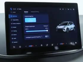 BYD Dolphin thumbnail 36