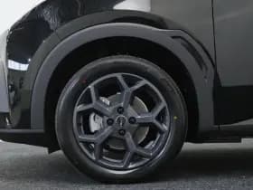 BYD Dolphin thumbnail 7