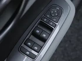 BYD Dolphin thumbnail 22