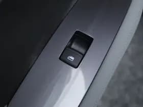 BYD Dolphin thumbnail 55