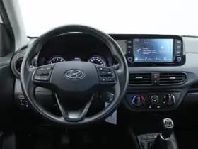 Hyundai i10 thumbnail 3