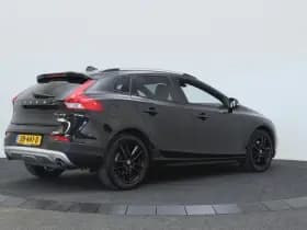 Volvo V40 thumbnail 2