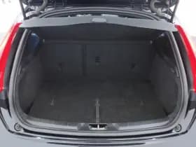 Volvo V40 thumbnail 17