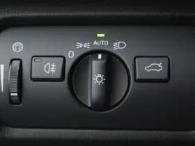 Volvo V40 thumbnail 25