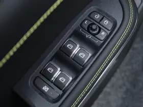 Lynk & Co 01 thumbnail 21