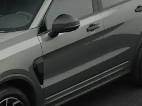 Lynk & Co 01 thumbnail 50