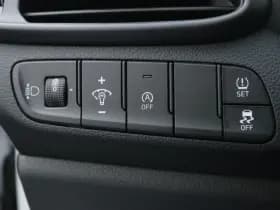 Hyundai i30 thumbnail 24