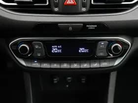 Hyundai i30 thumbnail 41