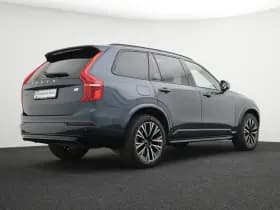 Volvo XC90 thumbnail 2