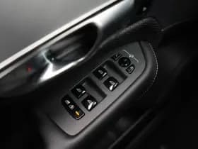Volvo XC90 thumbnail 29