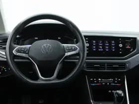 Volkswagen Taigo thumbnail 3