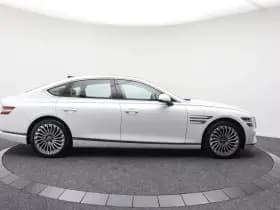 Genesis G80 thumbnail 9