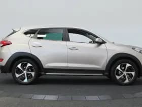 Hyundai Tucson thumbnail 11