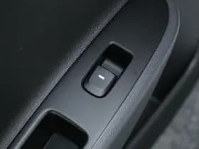 Hyundai i10 thumbnail 16