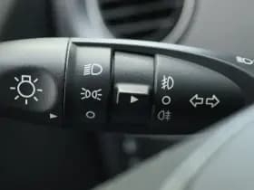 Hyundai i10 thumbnail 25