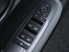 BYD Dolphin thumbnail 21