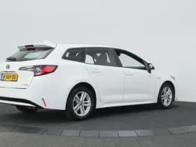 Toyota Corolla thumbnail 2