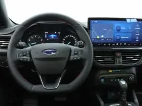 Ford Focus thumbnail 3