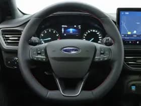 Ford Focus thumbnail 25