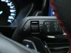 Ford Focus thumbnail 30