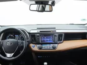 Toyota RAV4 thumbnail 20