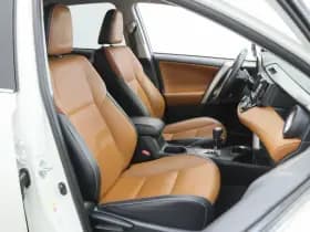 Toyota RAV4 thumbnail 21