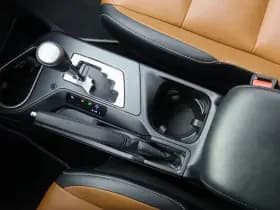 Toyota RAV4 thumbnail 45