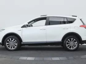 Toyota RAV4 thumbnail 6