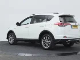 Toyota RAV4 thumbnail 9