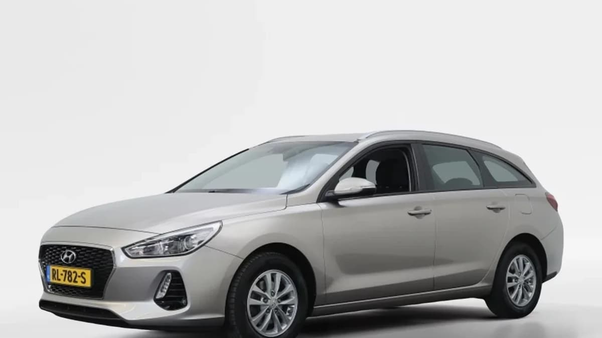 Hyundai i30 — foto 1